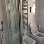 Smart Alojamento de Acomodação e Pequeno-almoço Salerno