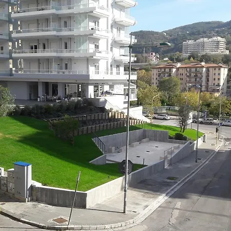 Bed and breakfast Smart Salerno