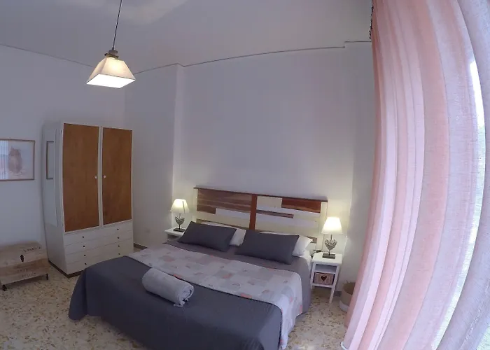 Bed & Breakfast Smart 4*